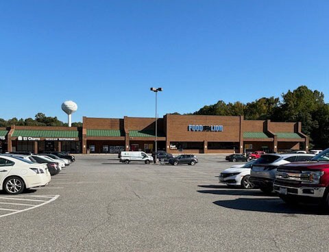 More Photos Of 8097 Kings Hwy, King George Medical For Sale