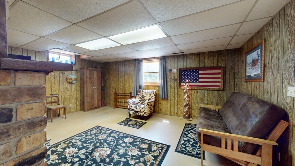 More Photos Of 17069 400th St, Leland Contractor Storage Yard For Sale