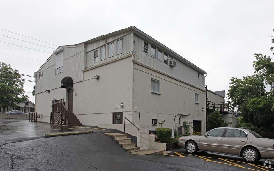 More Photos Of 3329-3337 Dayton-Xenia Rd, Dayton General Retail For Sale