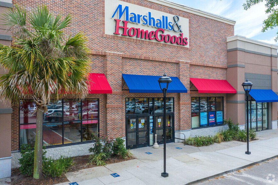 More Photos Of 1500 Hwy 17 Byp N, Mount Pleasant Unknown For Lease