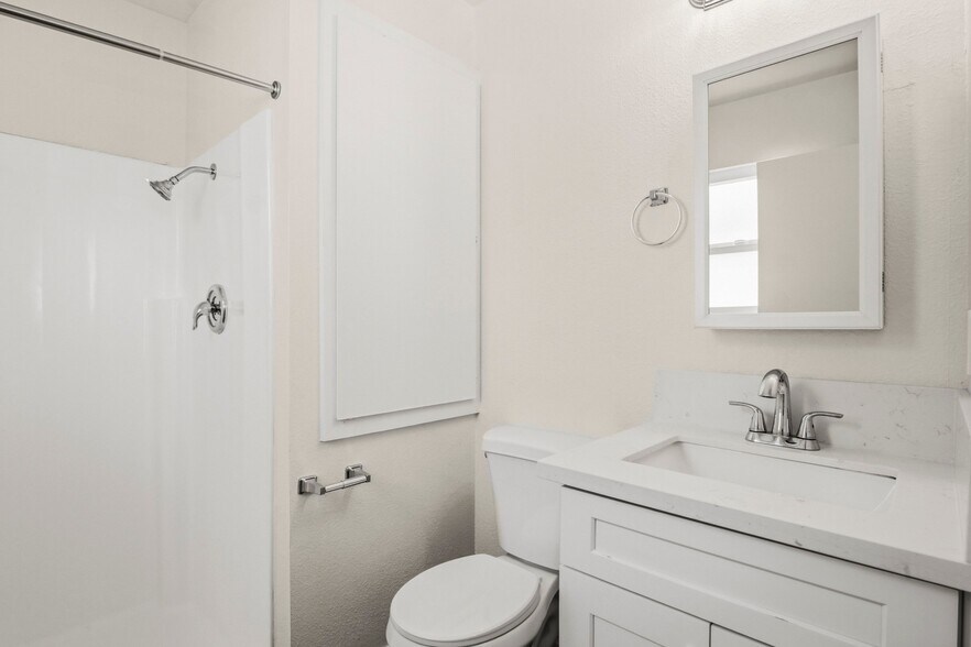 More Photos Of 6752-6770 Solita Ave, San Diego Apartments For Sale