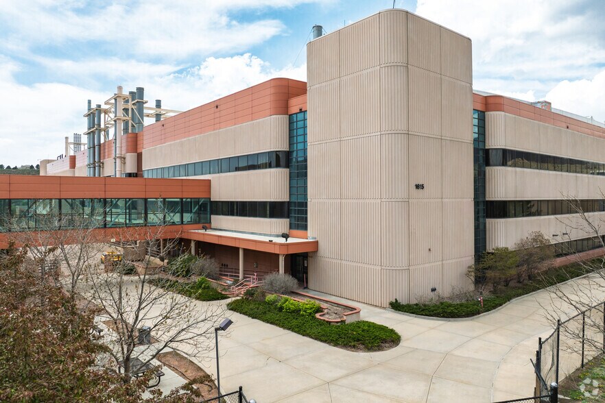 More Photos Of 1615 Garden of the Gods Rd, Colorado Springs Unknown For Lease