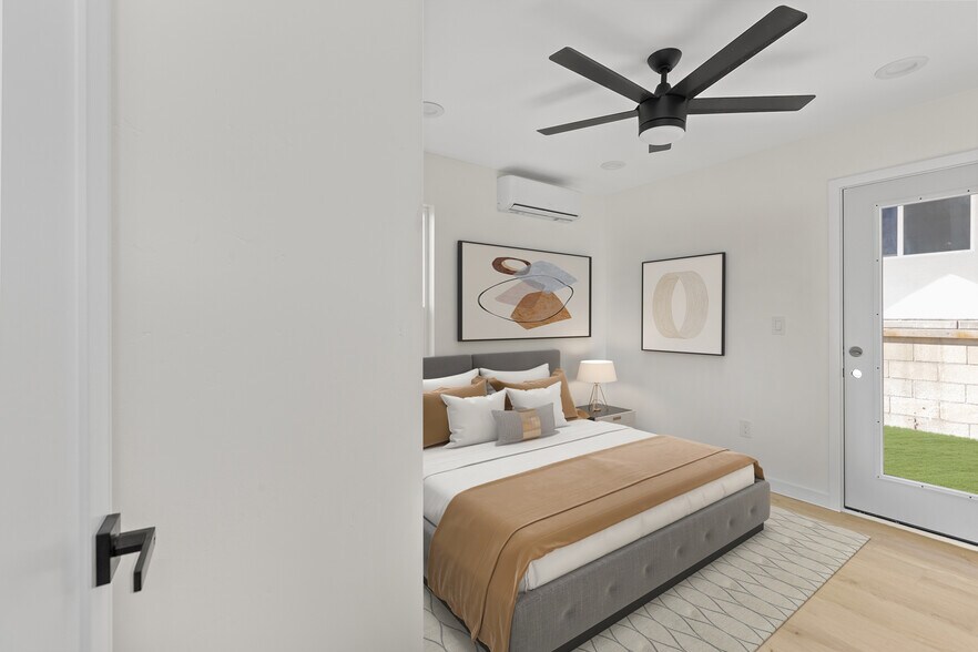 More Photos Of 740 Cotton St, San Diego Multifamily For Sale