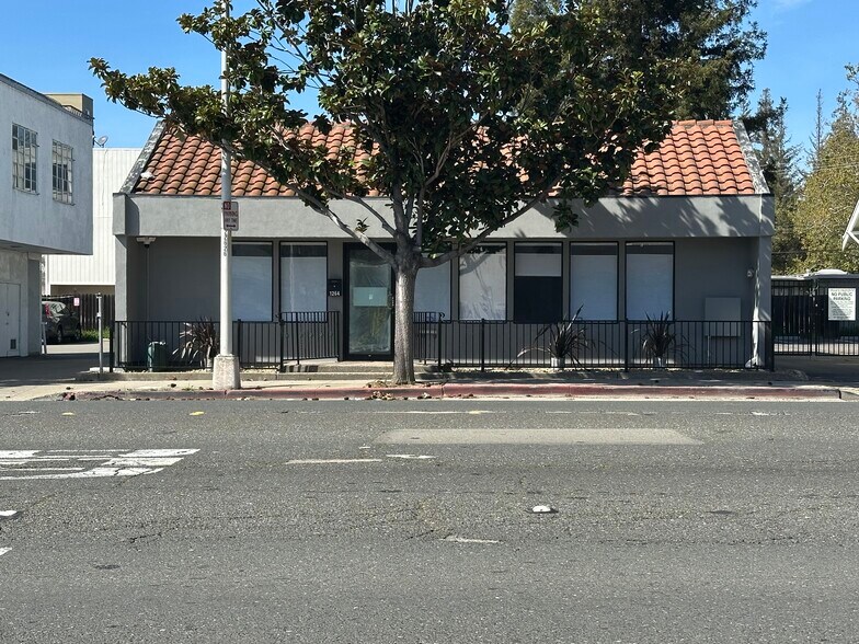 More Photos Of 1264 A St, Hayward Office For Lease