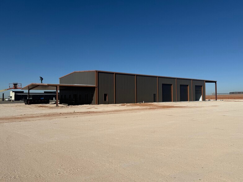 More Photos Of 5116 CR 131, Midland Warehouse For Sale