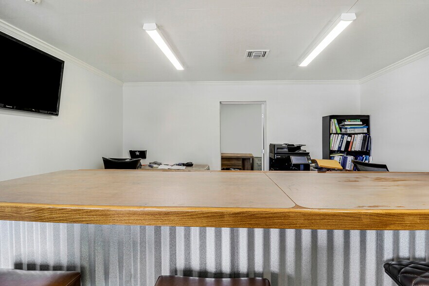 More Photos Of 1660 Cypress Dr, Jupiter Warehouse For Sale