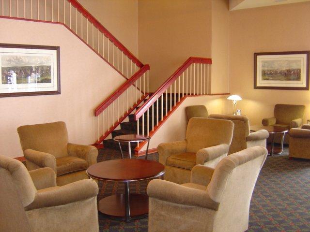 More Photos Of 1244 Canterbury Rd, Shakopee Hotel For Lease