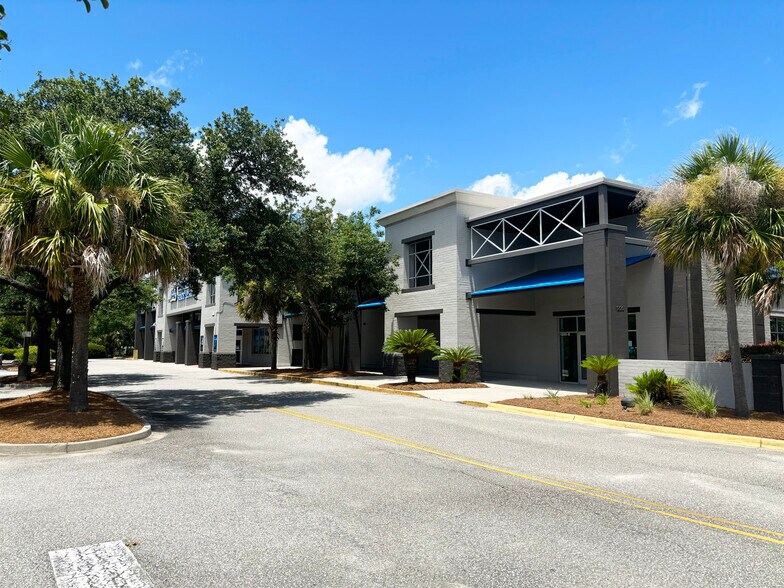 More Photos Of 1200 Sam Rittenberg Blvd, Charleston Supermarket For Lease