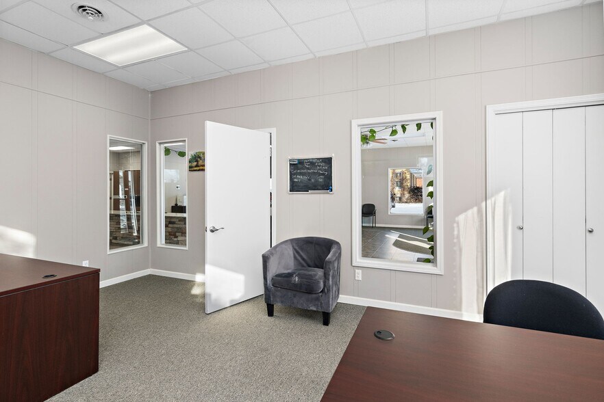 More Photos Of 121 N Folger St, Carrollton Office For Sale