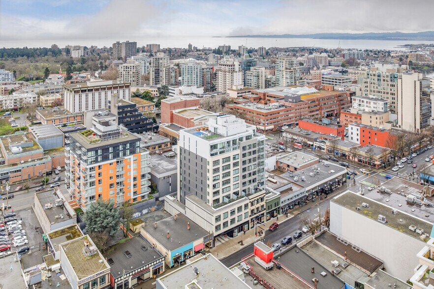 More Photos Of 825 Fort St, Victoria Apartments For Lease