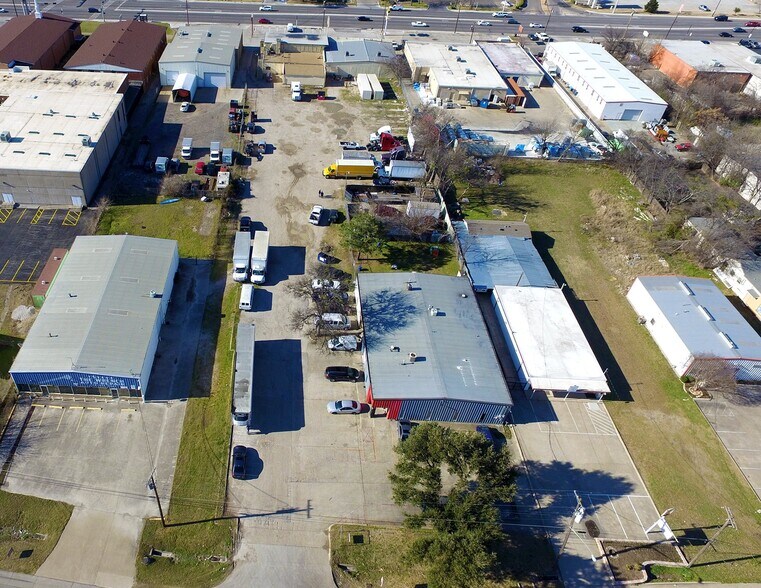 More Photos Of , Dallas General Retail For Sale