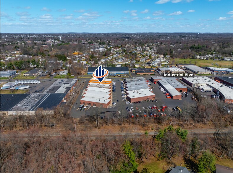 More Photos Of 1300 Industrial Blvd, Southampton Light Distribution For Sale