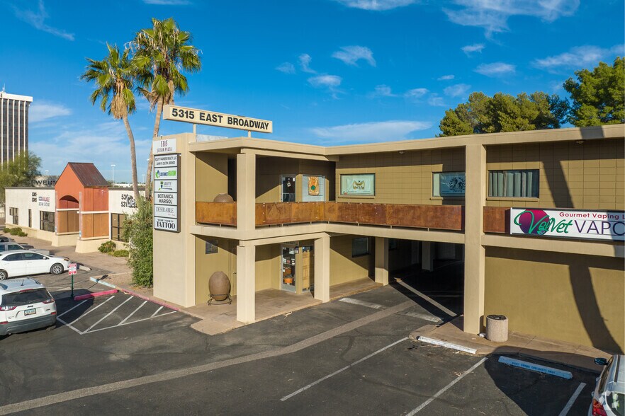 More Photos Of 5315 E Broadway Blvd, Tucson Storefront Retail Office For Lease