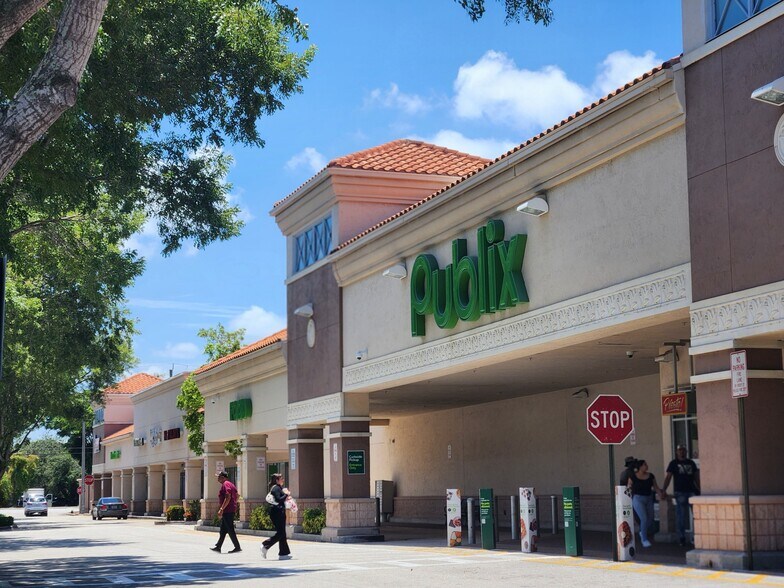 More Photos Of 4065-4085 Haverhill Rd N, West Palm Beach Unknown For Lease