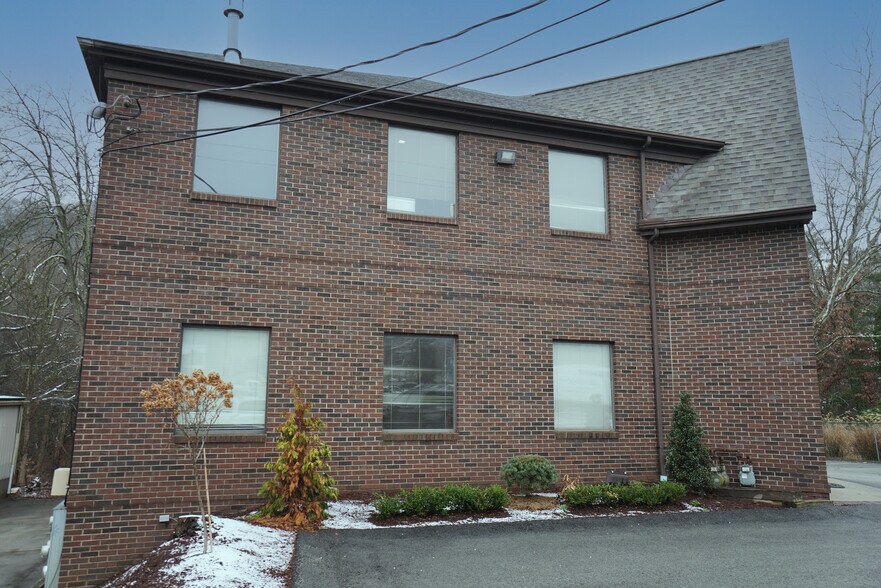 More Photos Of 4241 William Penn Hwy, Murrysville Office Residential For Sale