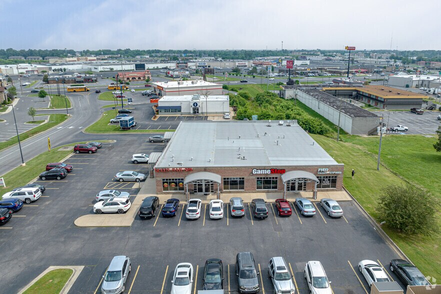 More Photos Of 5134 Hinkleville Rd, Paducah Freestanding For Lease