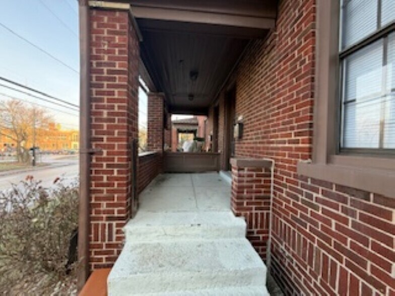 More Photos Of 2546 Neil Ave, Columbus Multifamily For Sale