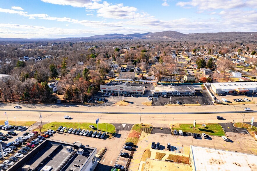 More Photos Of 615 State Route 23, Pompton Plains Freestanding For Sale