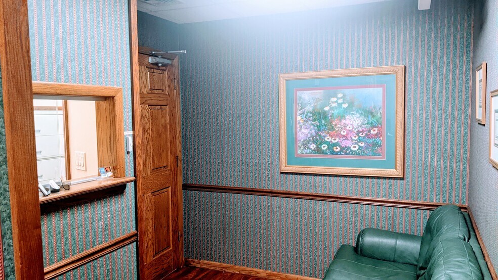 More Photos Of 226 Seventh St, Garden City Medical For Lease