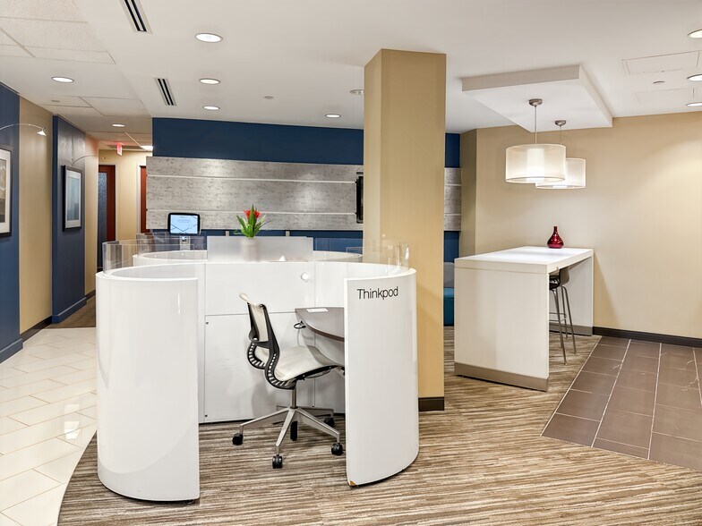 More Photos Of 8295 Tournament Dr, Memphis Coworking Space