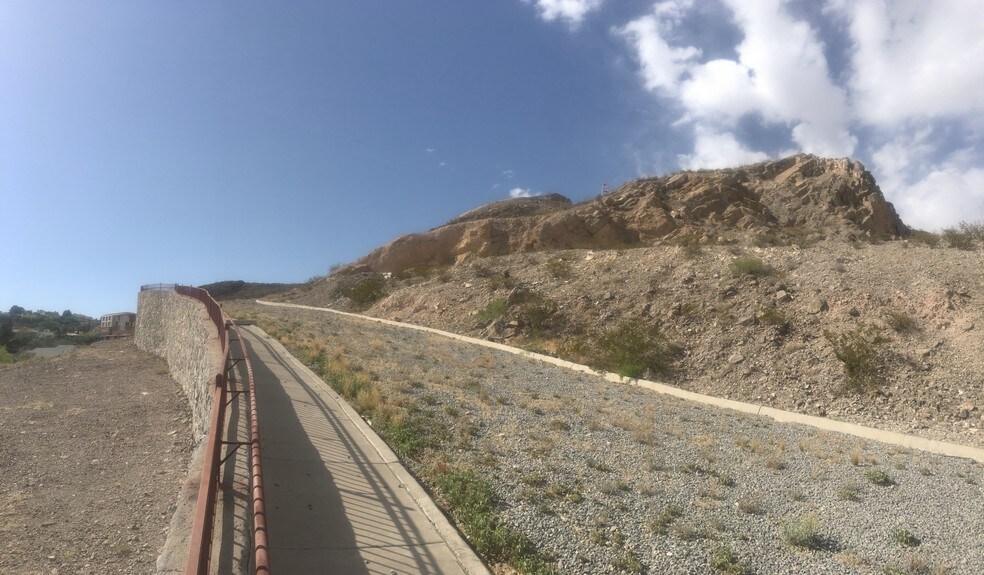 More Photos Of 1701 Murchison Dr, El Paso Land For Sale
