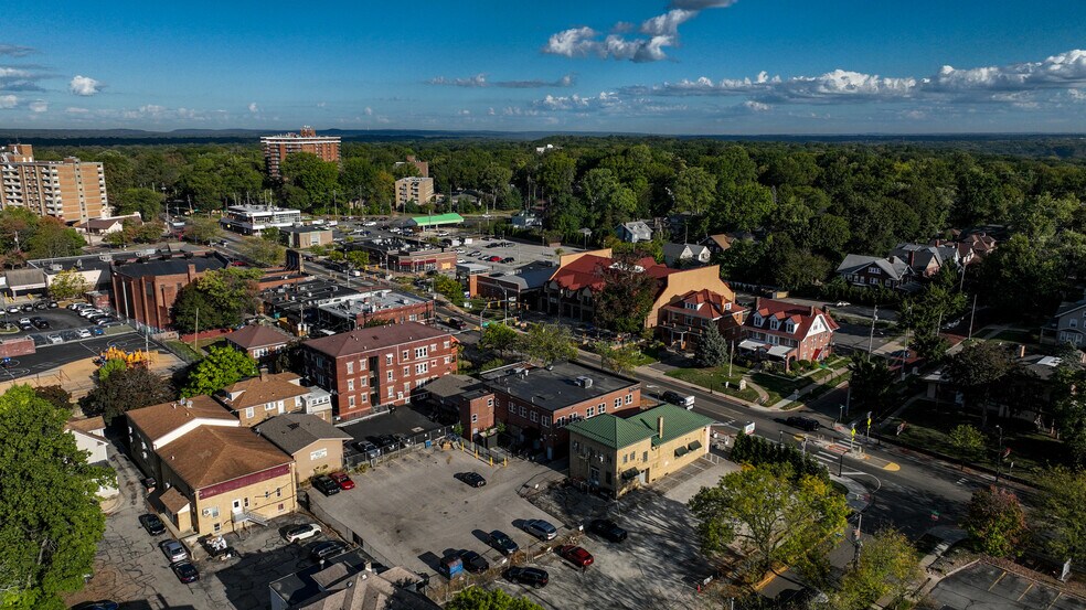 More Photos Of 780 W Market St, Akron Freestanding For Sale