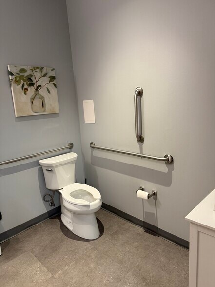 More Photos Of 2212 Murray Ave, Pittsburgh Office Residential For Lease