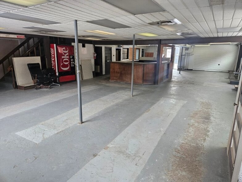 More Photos Of 4135 Old William Penn Hwy, Monroeville Light Manufacturing For Lease
