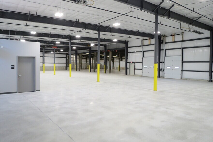 More Photos Of 50 June St, Leominster Industrial For Lease
