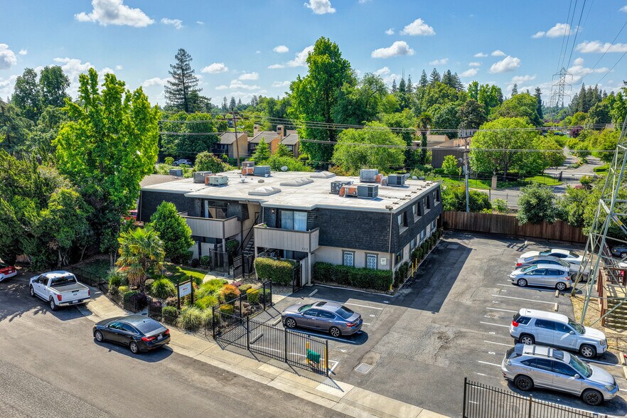 More Photos Of 2312 Villanova Cir, Sacramento Apartments For Sale