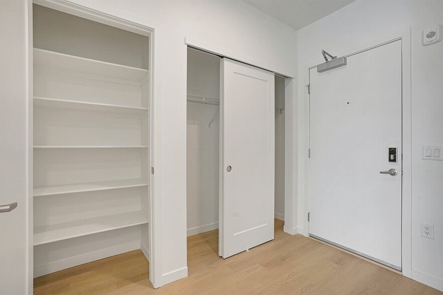 More Photos Of 1010 N Santa Fe Dr, Denver Apartments For Lease