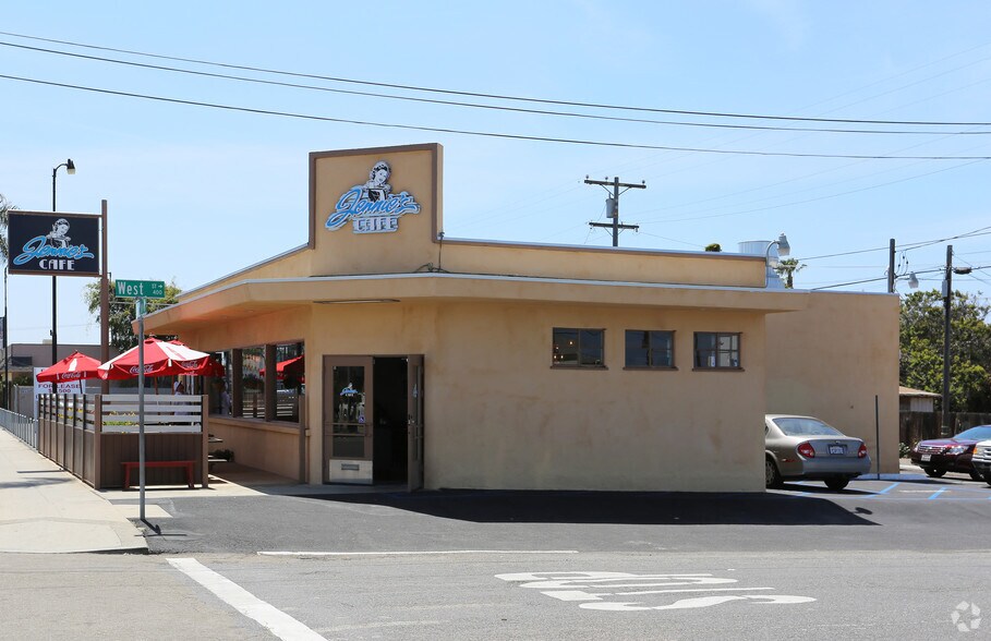 More Photos Of 1001 S Coast Hwy, Oceanside Restaurant For Lease