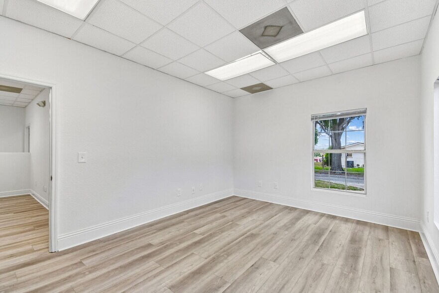 More Photos Of 450 E Highway 50, Clermont Medical For Lease
