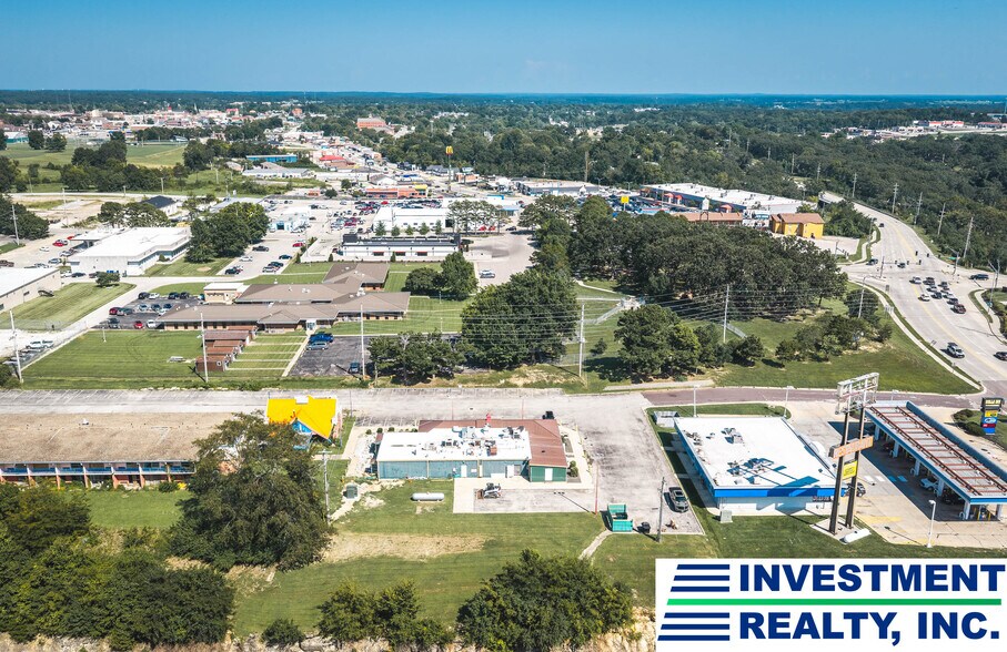 More Photos Of 121 Howard Johnson, Rolla Restaurant For Sale