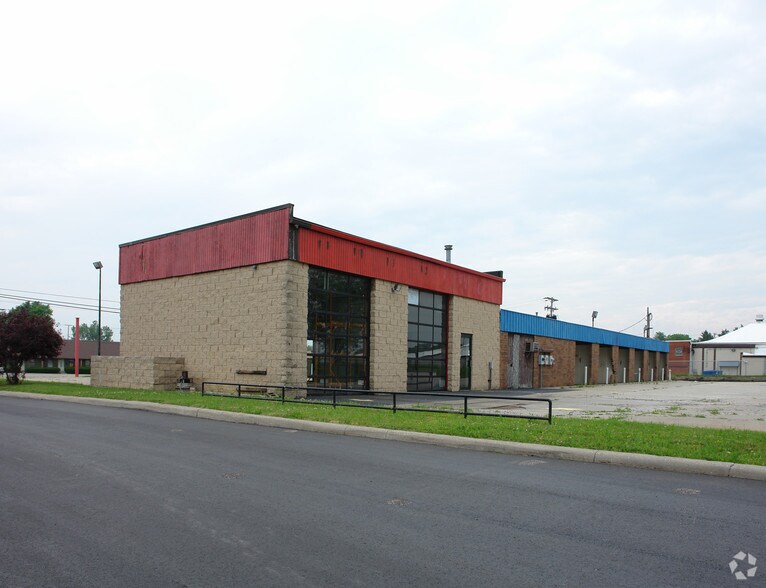 More Photos Of 1295 W 4th St, Mansfield Carwash For Lease