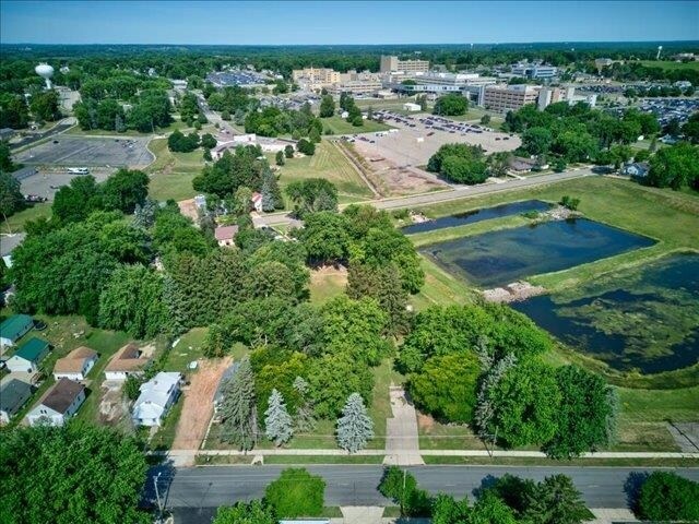 More Photos Of 702 Chestnut Ave, Marshfield Land For Sale