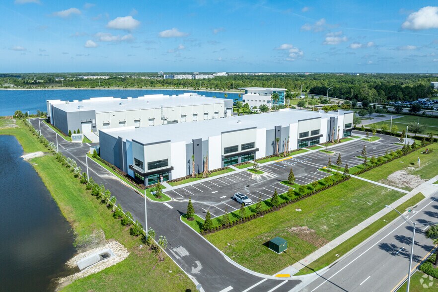 More Photos Of 4071 Lakewood Ranch Blvd N, Lakewood Ranch Unknown For Lease