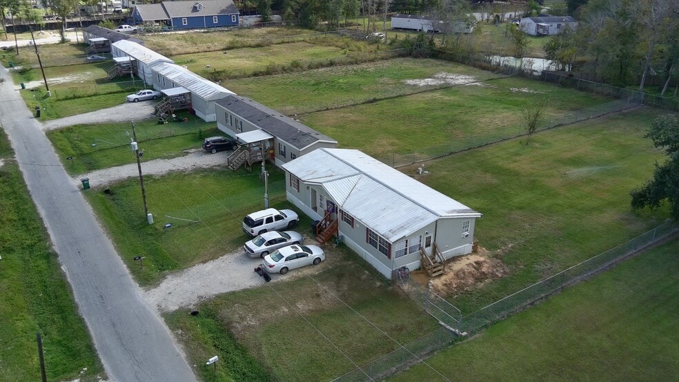 More Photos Of 264-366 County Road 328 N, Cleveland Manufactured Housing Mobile Home Park For Sale