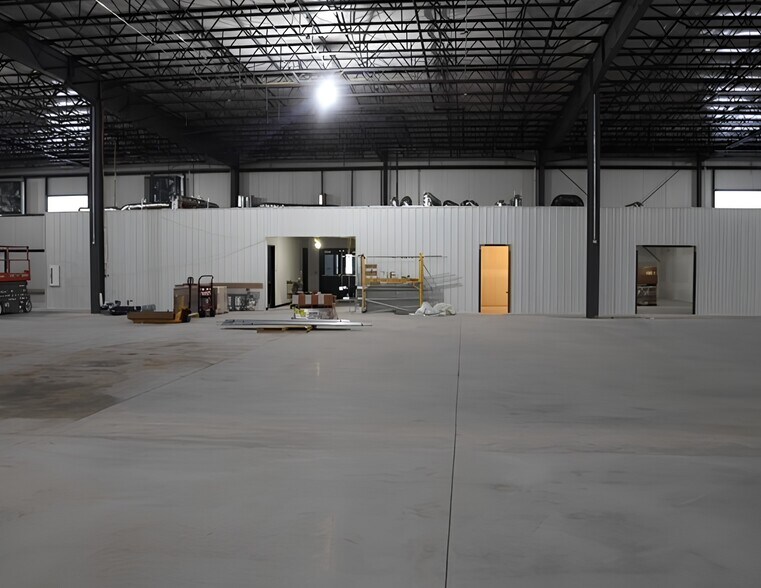 More Photos Of 2675 Olthoff Dr, Muskegon Industrial For Sale