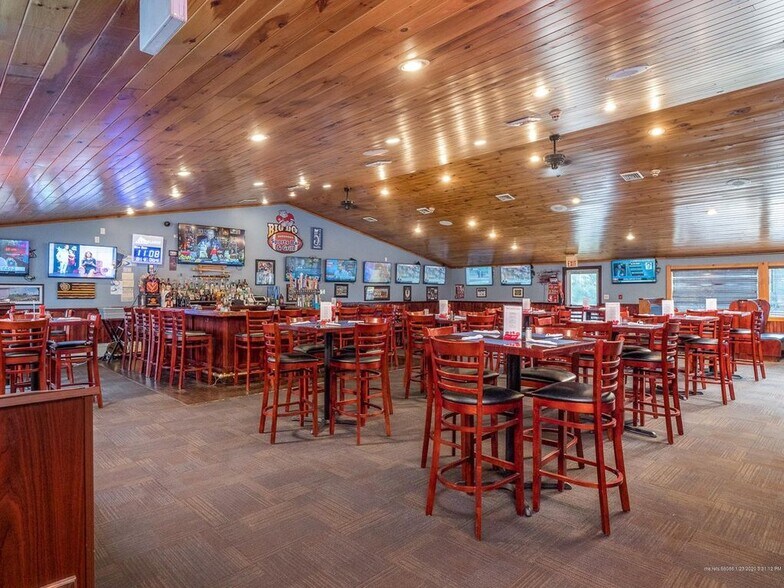 More Photos Of 656 N High St, Bridgton Hotel For Sale