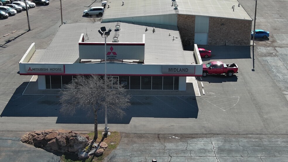 More Photos Of 3915 W Wall St, Midland Auto Dealership For Sale