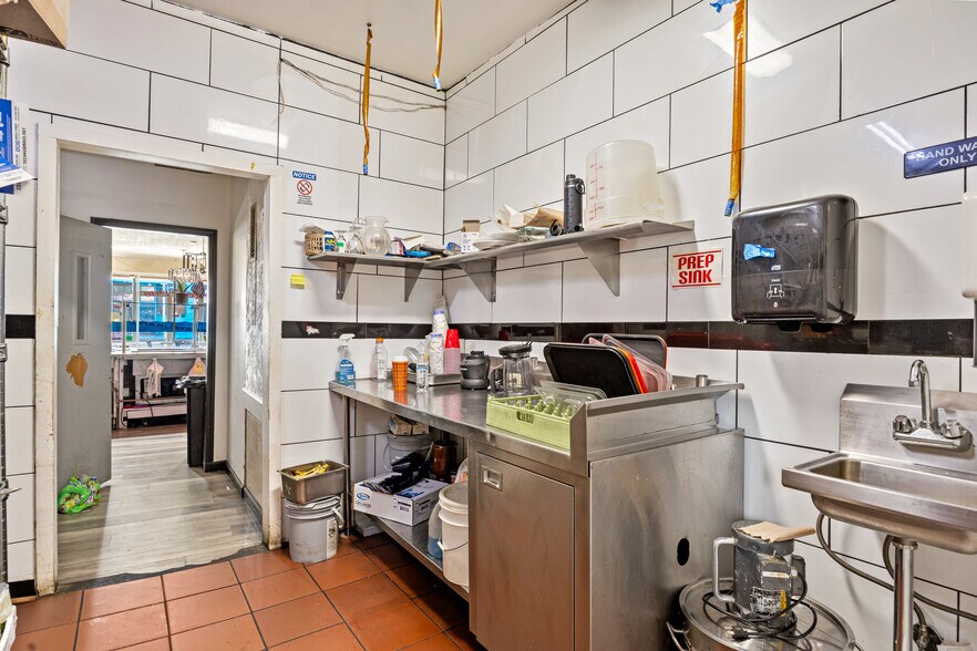 More Photos Of 161-163 High St, Holyoke Restaurant For Sale