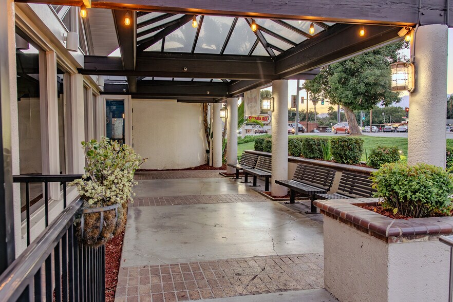 More Photos Of 10123 Foothill Blvd, Rancho Cucamonga Restaurant For Sale
