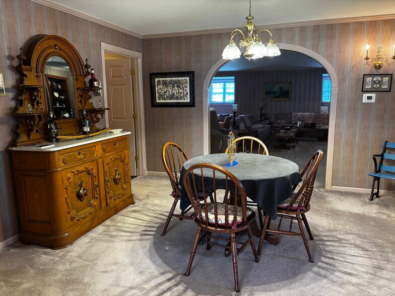 More Photos Of 205 Grandview Dr, Frankfort Religious Facility For Sale