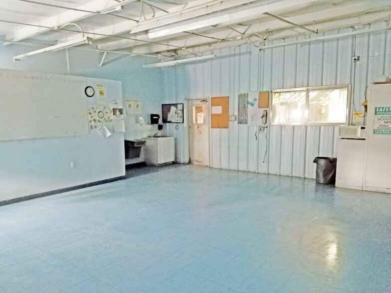 More Photos Of 1941 NW Industrial Park Rd, Prineville Unknown For Lease