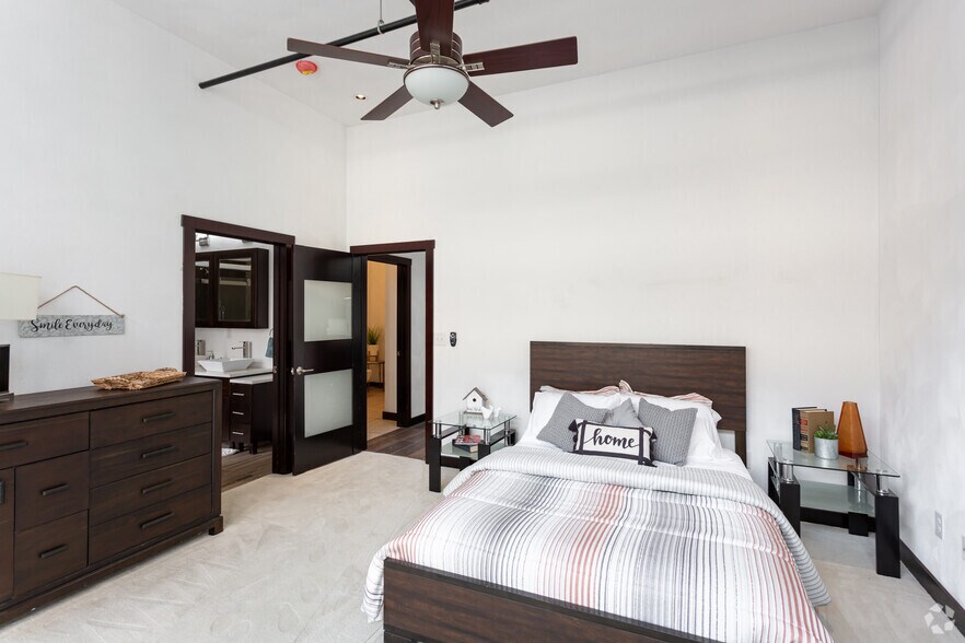 More Photos Of 511 Olive St, Saint Louis Multifamily For Sale