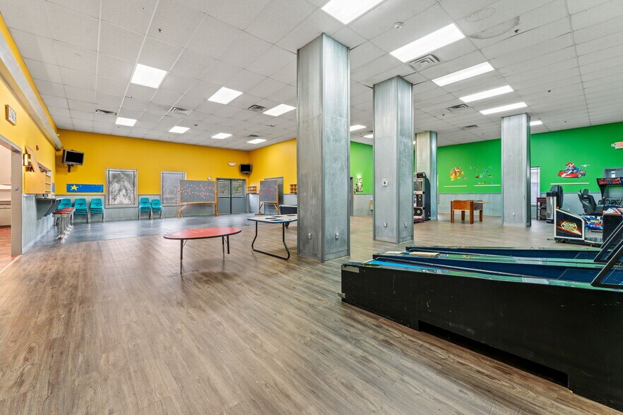 More Photos Of 7550 Shady Grove Rd, North Richland Hills Daycare Center For Sale