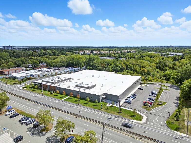 Primary Photo Of 373 Highland Ave, Salem Industrial For Lease