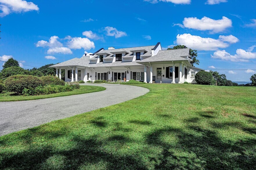 More Photos Of 200 Kauffmann Rd, Annville Assisted Living For Sale