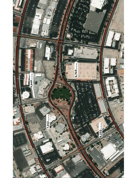 More Photos Of 1850-1870 Mcculloch Blvd N, Lake Havasu City General Retail For Sale